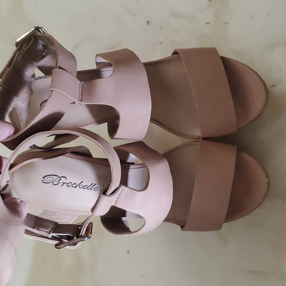 Platform open toe heels